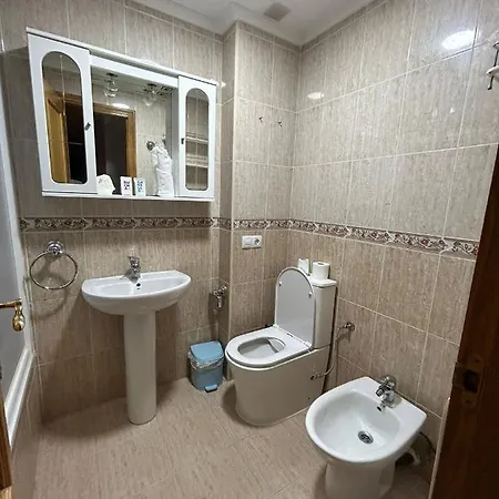 H. Lavid Πανσιόν Briviesca