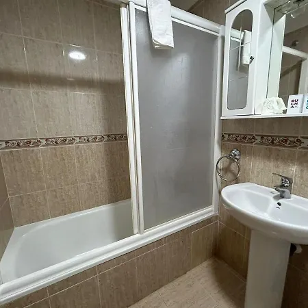 Πανσιόν H. Lavid Briviesca